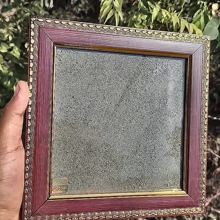 Row Pyrite Dust Frame1 Row Pyrite Dust Frame